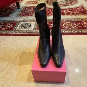 Ladies ankle  suede purple booths